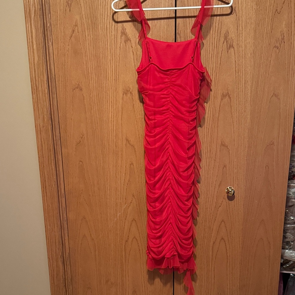 Elegant Red Ruched Dress - Picture 2 of 7